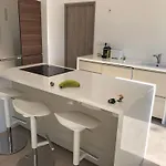 Architecte Ecume 400m Вілла