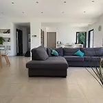 Architecte Ecume 400m Вілла Агд