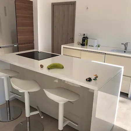 Architecte Ecume 400m Villa