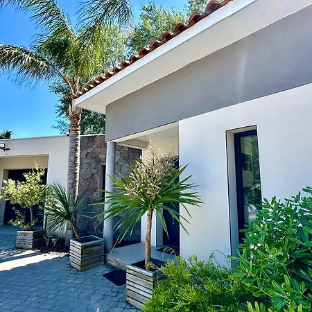 Architecte Ecume 400m ヴィラ アグド